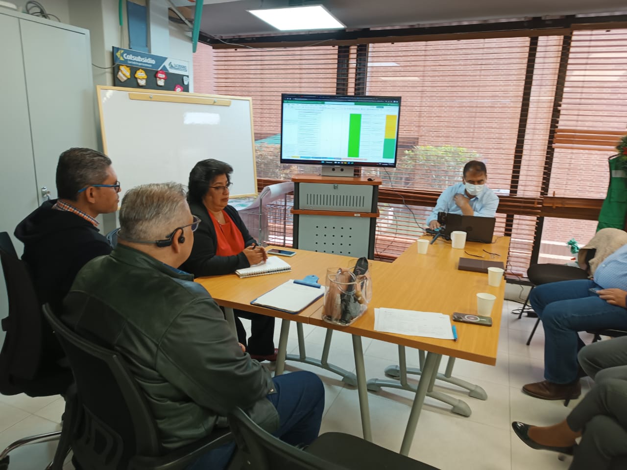 SOCIALIZACIÓN AUDITORÍA EXTERNA ANTISOBORNO , CAPACITACIÓN Y MESAS DE TRABAJO MATRICES DE RIESGOS ANTISOBORNO PROCESOS GESTIÓN TECNOLÓGICA Y GESTIÓN ADMINISTRATIVA